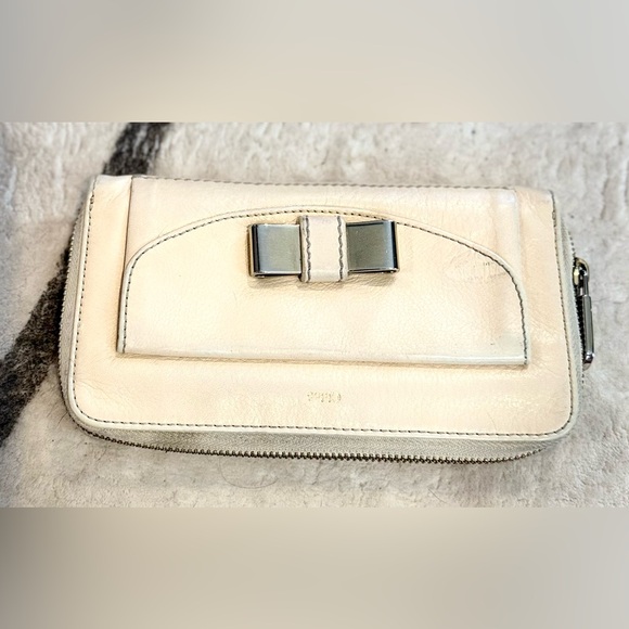 Chloe Handbags - Chloe Cream Leather zipper wallet with Silver Bow